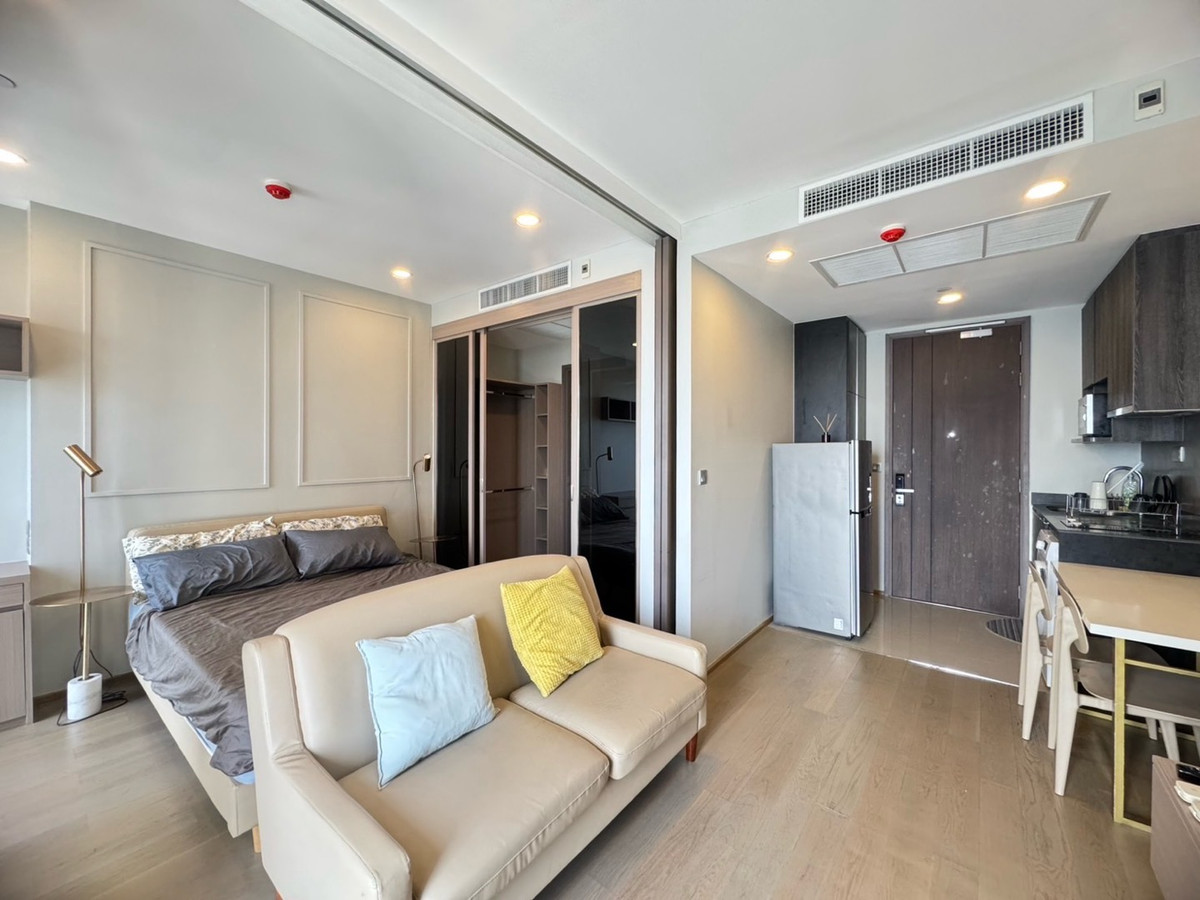 For RentCondoSiam Paragon ,Chulalongkorn,Samyan : Condo for Rent at Ashton Chula-Silom ✨
1Bed 34sq.m High floor with great views
💰 Rental price: 28,000 THB/month
📞Phat 064-642-8664
📞Nui 094-624-2014