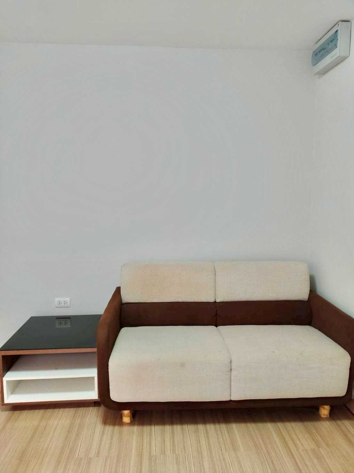 For SaleCondoNawamin, Ramindra : Condo for sale Smart Vacharaphol for Sale: 31.43 sqm Near MRT Pink Line