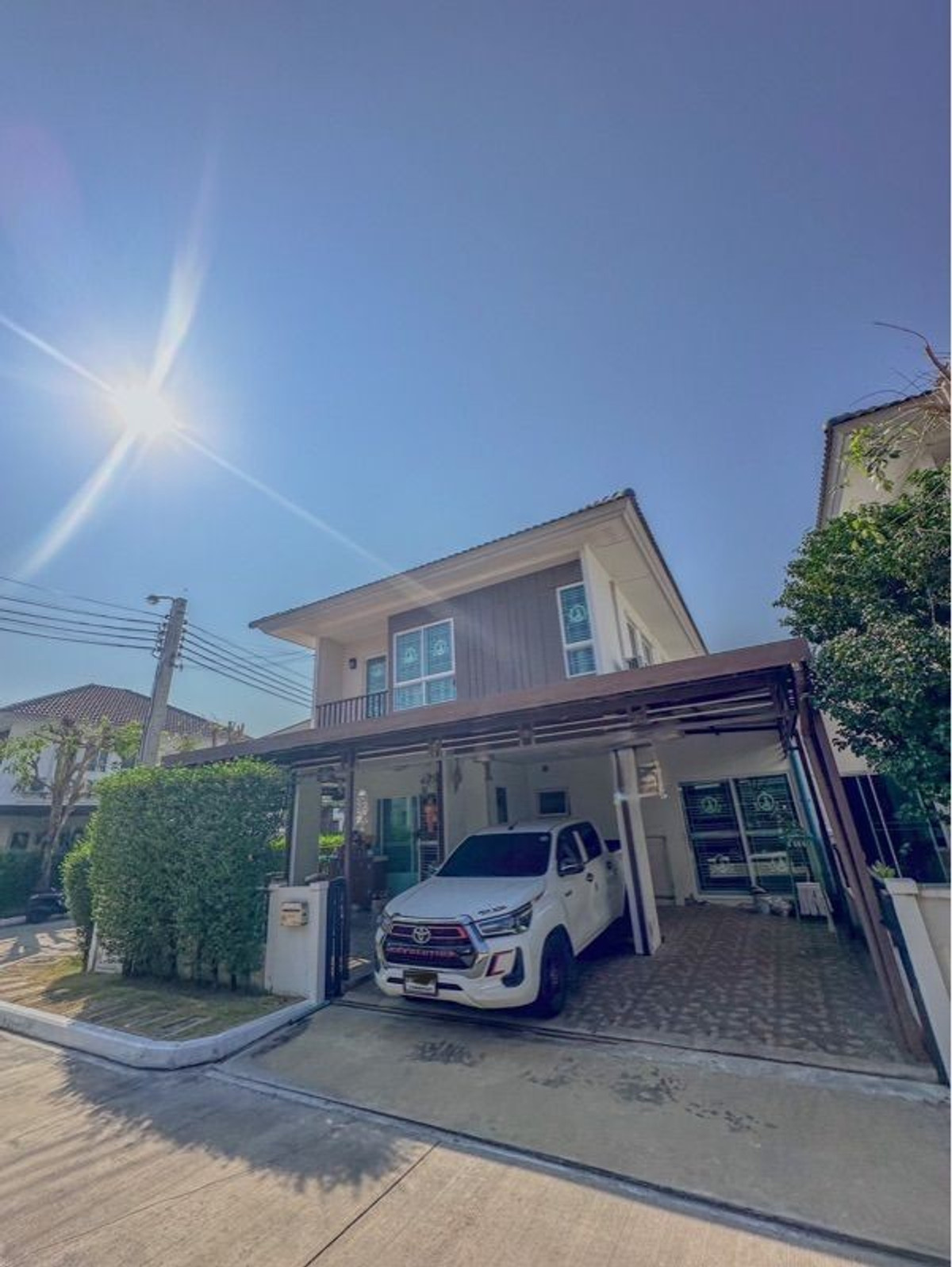 For SaleTownhomeRathburana, Suksawat : Selling the best price Grand Pleno Suksawat 30 Near Suksawat and Rama 2 Behind the corner comes with 5 air conditioners, fully furnished. Quick reply 0649742441