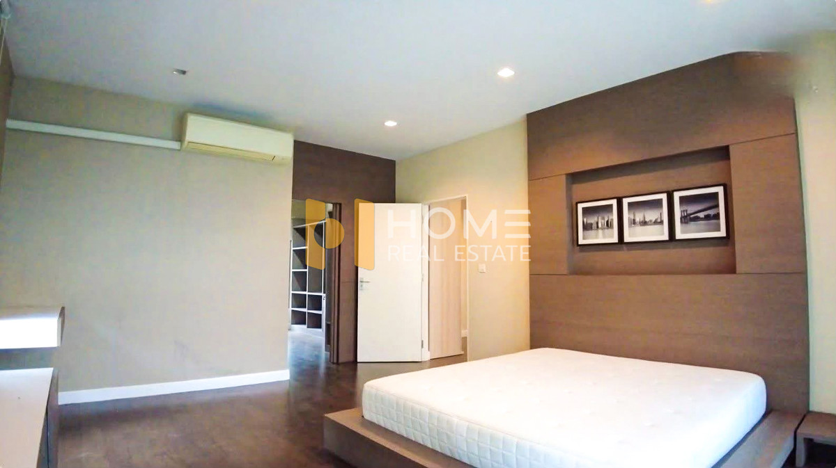 For RentHouseLadkrabang, Suwannaphum Airport : Setthasiri Onnut - Srinakarin / 4 Bedrooms (FOR SALE) FONT029