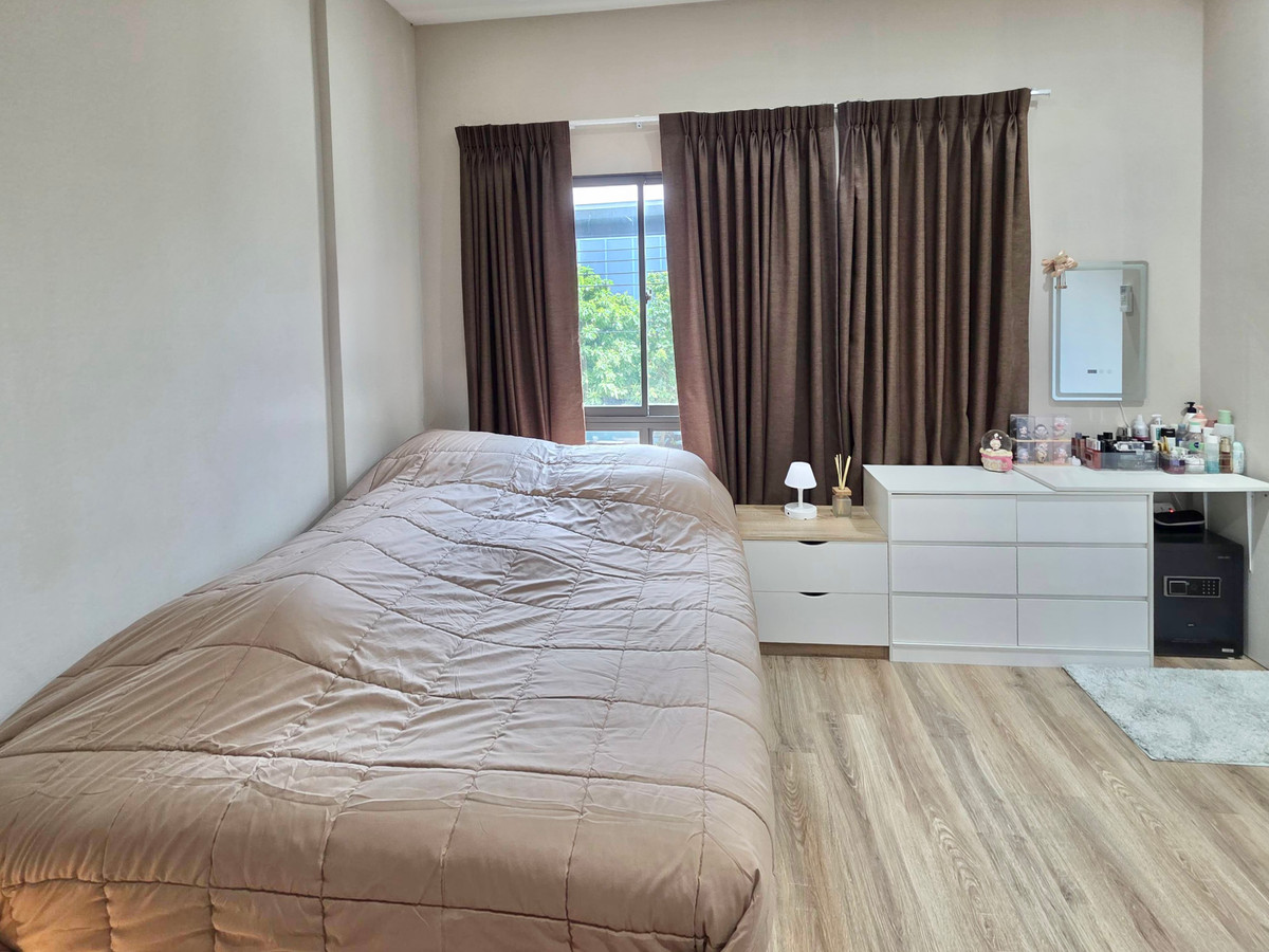 ให้เช่าทาวน์โฮมพระราม 5 ราชพฤกษ์ บางกรวย : ให้เช่า ทาวน์โฮม Verve (เวิร์ฟ) พระราม5 ถนนบางศรีเมือง1 (แยกจากถ.นครอินทร์)