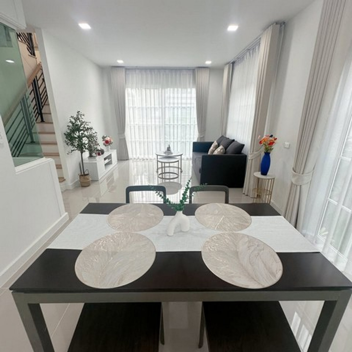 For RentHouseSamut Prakan,Samrong : HR3232 2-story detached house for rent, Golden Neo Sukhumvit-La Salle (Sukhumvit 113) project, new house. No one has ever moved in.