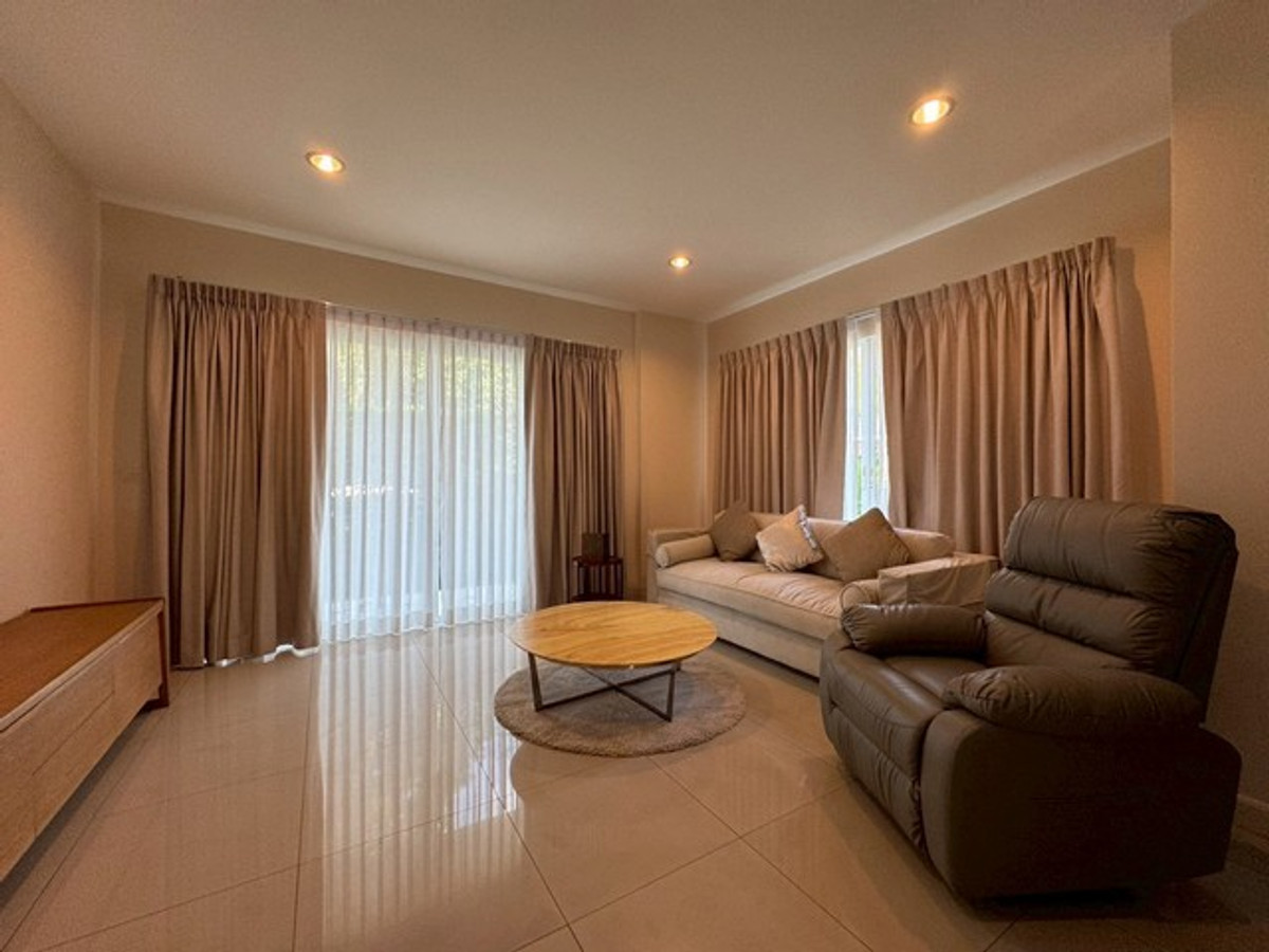 ให้เช่าบ้านนวมินทร์ รามอินทรา : HR3226ให้เช่าบ้านเดี่ยวหรู ""Bangkok Boulevard รัชดา-รามอินทรา 2บ้านสวย สภาพดี เฟอร์นิเจอร์ครบ พร้อมเข้าอยู่