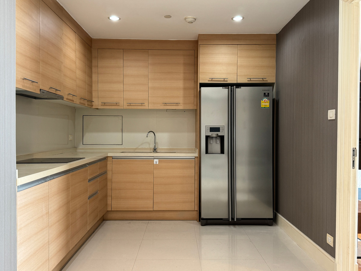 ให้เช่าคอนโดสุขุมวิท อโศก ทองหล่อ : 🏢ให้เช่าคอนโดย่านสุขุมวิท ที่คอนโด Aguston Sukhumvit 22  3  ห้องนอน  ใกล้BTS พร้อมพงษ์ ใกล้ห้างเอ็มสเฟียร์/ห้างเอ็มโพเรียม 