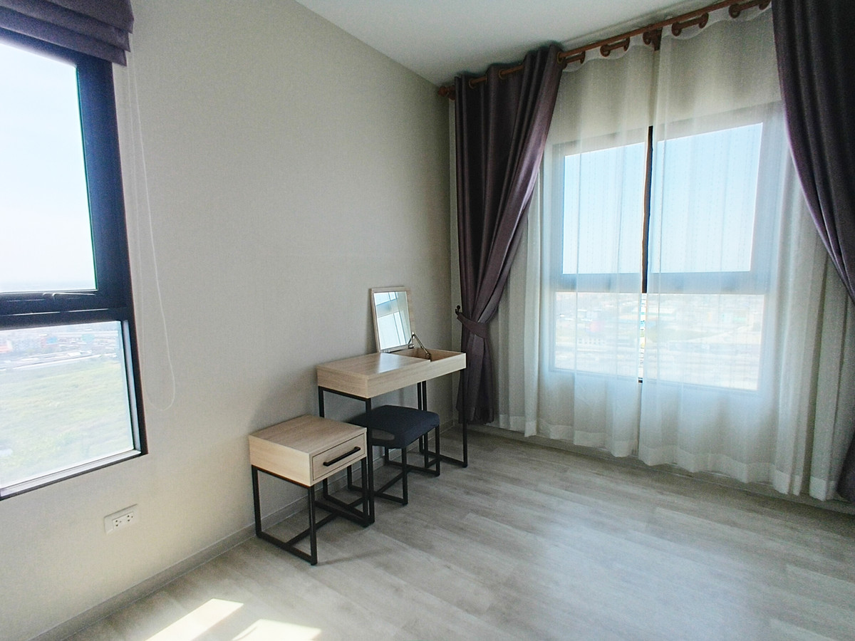 ขายคอนโดนนทบุรี บางใหญ่ บางบัวทอง : ⚡️ Rare Item! ห้องมุม ชั้น 27 วิวโล่ง ติด Central WestGate ราคาเพียง 1.65 ล้าน! 🏙️