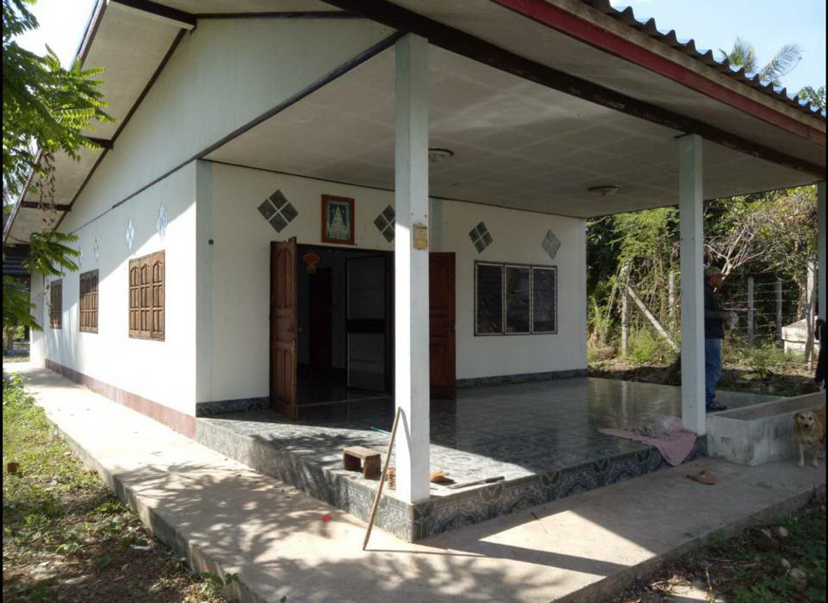 ขายบ้านพิษณุโลก : ขายบ้าน อำเภอพรหมพิราม พิษณุโลก บ้านชั้นเดียว 323 ตารางวา สภาพพร้อมอยู่ 