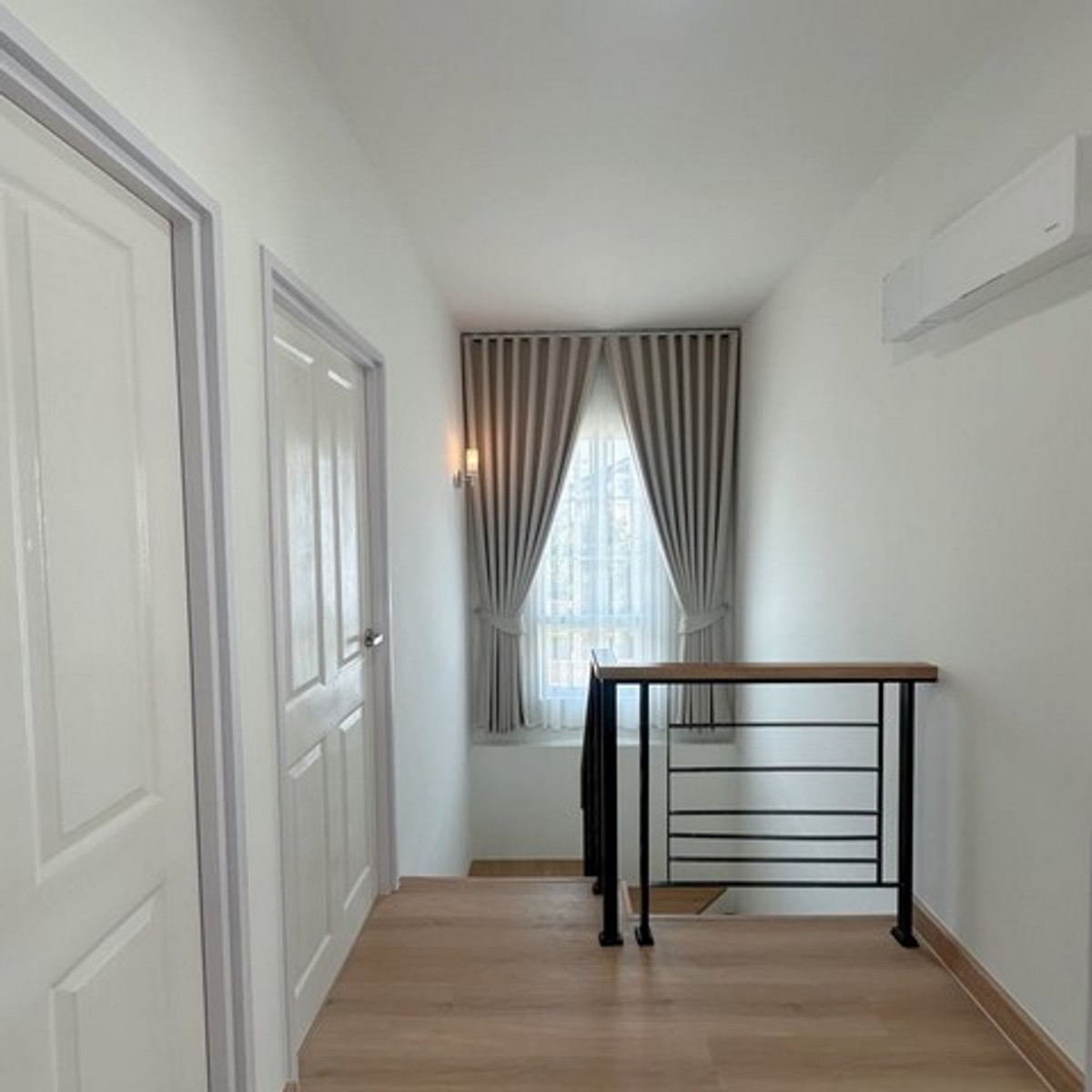 For RentHouseSamut Prakan,Samrong : HR3232 2-story detached house for rent, Golden Neo Sukhumvit-La Salle (Sukhumvit 113) project, new house. No one has ever moved in.