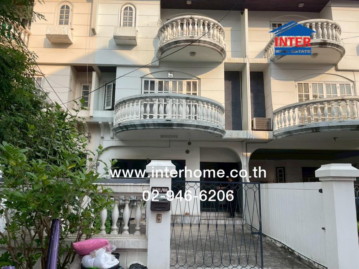 ขายทาวน์โฮมโชคชัย4 ลาดพร้าว71 : ทาวน์โฮม 3 ชั้น 31 ตร.ว. หมู่บ้านราชาวิลล่า ลาดพร้าว 67/2 ซอยลาดพร้าว67/2 ถนนลาดพร้าว เขตบางกะปิ กรุงเทพมหานคร