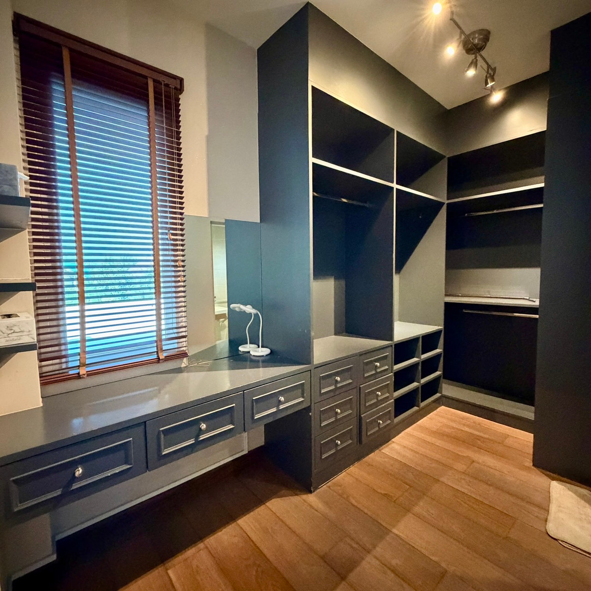 HousePinklao, Charansanitwong : For sale | Rent: Casa Legend Ratchaphruek Pinklao 🏡 Corner house, next to the central garden, next to the lawn, 