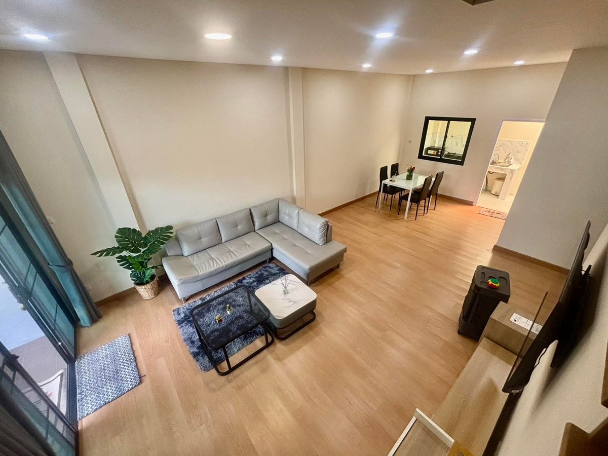 ให้เช่าทาวน์โฮมขอนแก่น : บ้านให้เช่า ติดโรงพยาบาลราชพฤษ์ ขอแก่น