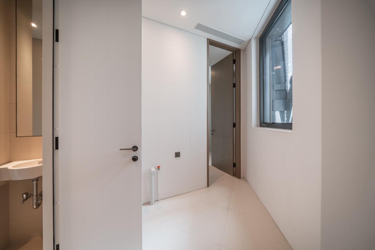 For RentCondoWongwianyai, Charoennakor : 🔥Rent Now🔥 Banyan Tree Residences Riverside Bangkok, near the Gold Line BTS Khlong San Station. Fully furnished and ready to move in.