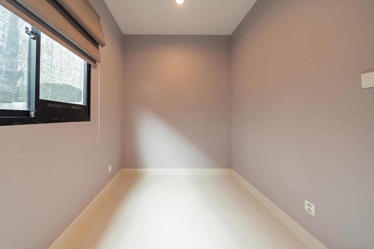 For RentTownhomePattanakan, Srinakarin : 🔥Rent Now🔥 Townhome Nirvana Define Bangkok Kreetha, near MRT Sri Kreetha Station. Fully furnished and ready to move in.