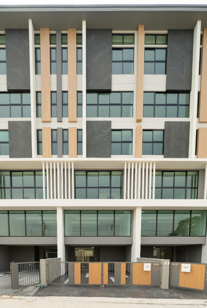 ให้เช่าโฮมออฟฟิศพัฒนาการ ศรีนครินทร์ : 🔥เช่าด่วน🔥เนอวานา @เวิร์ค กรุงเทพกรีฑา 