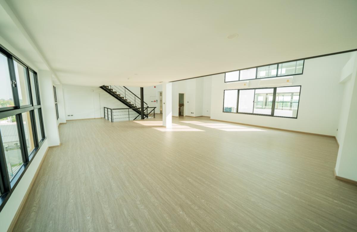 For RentHome OfficePattanakan, Srinakarin : 🔥Rent Now🔥 Nirvana @Work Krungthep Kreetha 