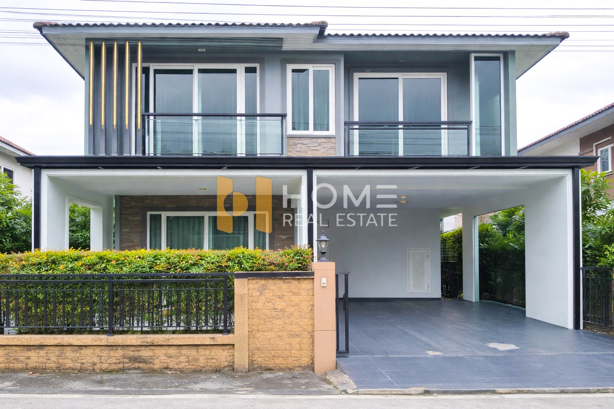 ขายบ้านพัฒนาการ ศรีนครินทร์ :  โกลเด้น วิลเลจ อ่อนนุช - พัฒนาการ / 4 ห้องนอน (ขาย), Golden Village Onnut - Pattanakarn / 4 Bedrooms (FOR SALE) FONT038