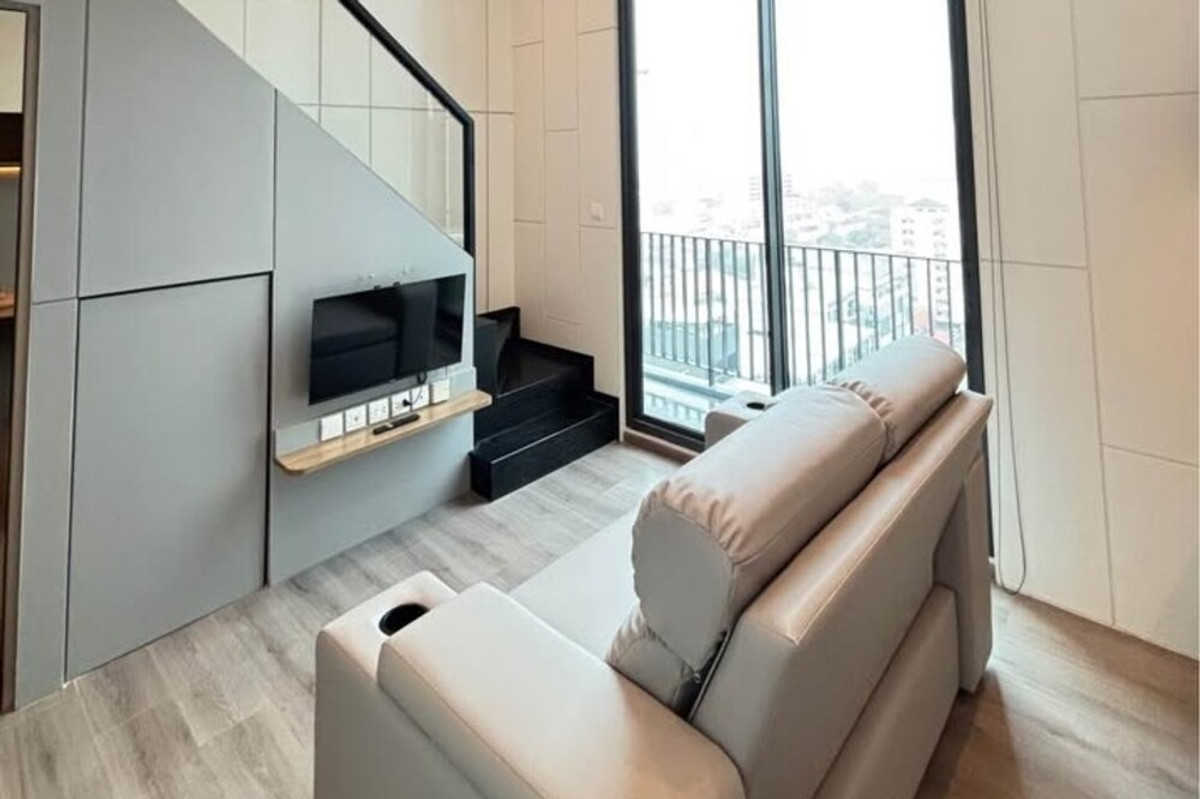 For SaleCondoSapankwai,Jatujak : 🔥 For Sale !! high floor 11++, North Facing, Good location !!🔥 Code C20260200024..........The Reserve Phahol- Pradipat, 1 bedroom Loft, 1 bathroom, furnished, Special Deal!!📣📣