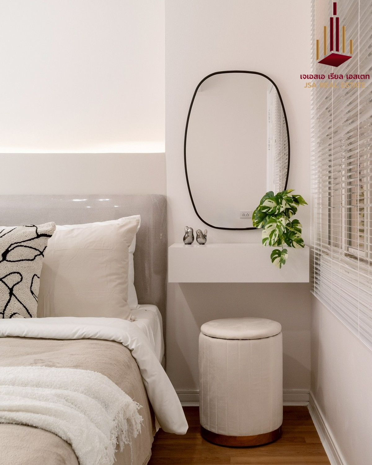 For SaleCondoSapankwai,Jatujak : ✨ For Sale: Lumpini Place Phahol - SaphankhwaiCondo ✨ 💰 Only 3,190,000 THB