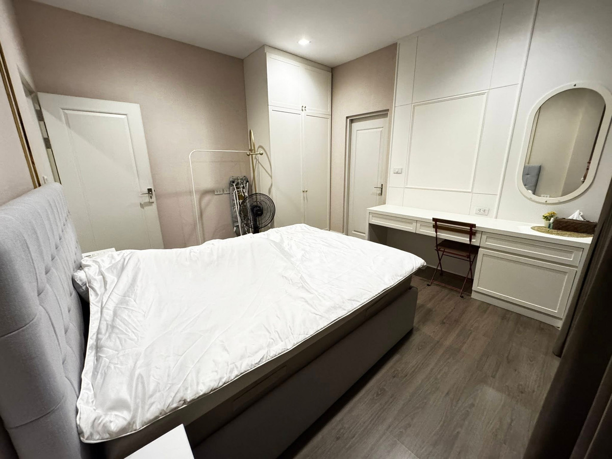 HousePattanakan, Srinakarin : Bangkok Boulevard Rama 9 / 4 bedrooms (sale and rent), Bangkok Boulevard Rama 9 / 4 Bedrooms (SALE & AVAILABLE) BZD140