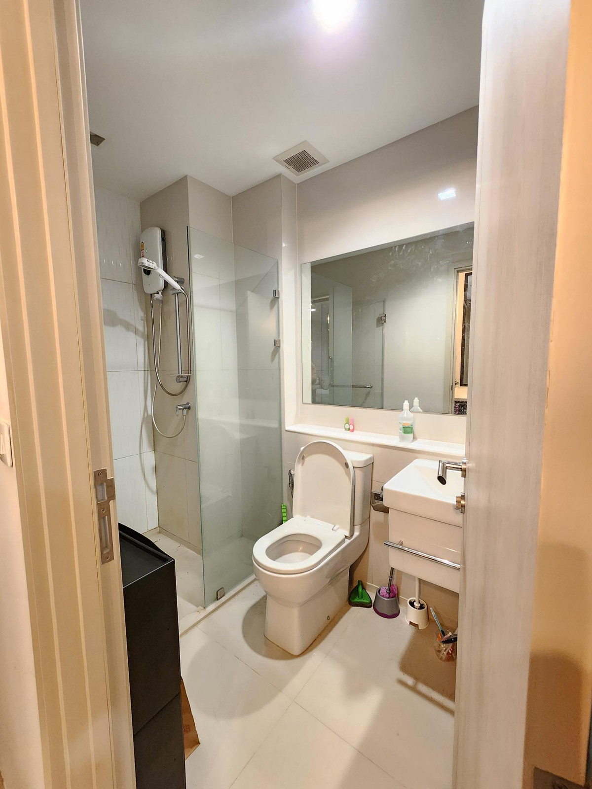 ขายคอนโดวิทยุ ชิดลม หลังสวน : ✨ GT15946 |  คอนโด Life One Wireless เดินทางสะดวก ใกล้รถไฟฟ้าบีทีเอส พร้อมขาย!!