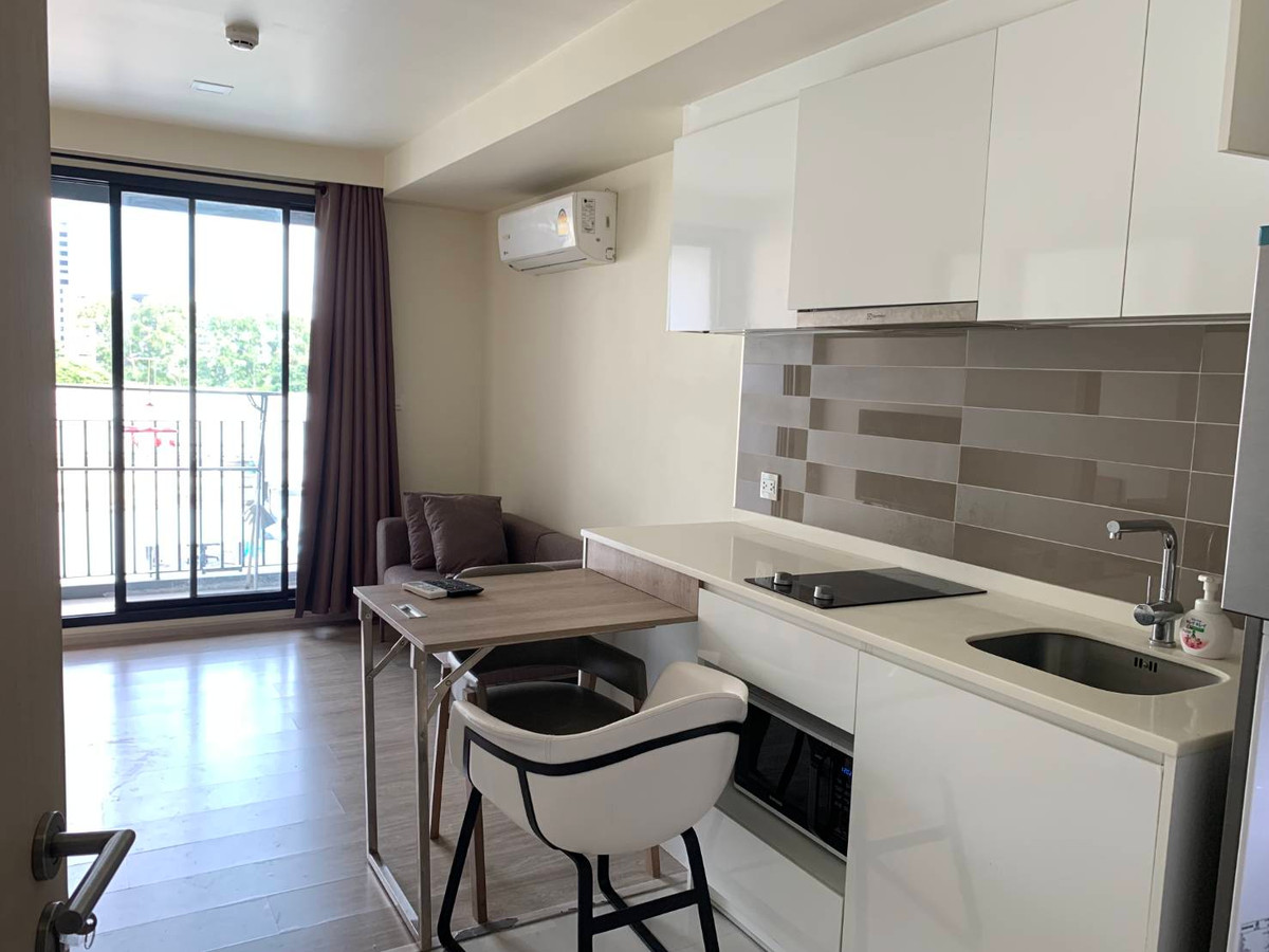 ให้เช่าคอนโดพระราม 9 เพชรบุรีตัดใหม่ RCA : ให้เช่าคอนโด Maestro 03 รัชดา-พระราม 9 คอนโดแต่งครบพร้อมเข้าอยู่ใกล้MRTพระราม9!!