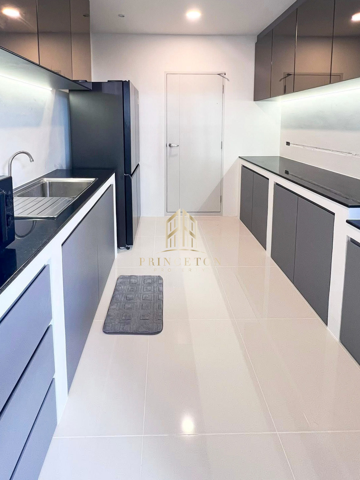 ให้เช่าบ้านบางนา แบริ่ง ลาซาล : ให้เช่าบ้านเดี่ยว 2 ชั้น CENTRO บางนา เฟส 2 📞092-4252445  CENTRO Bangna Phase 2