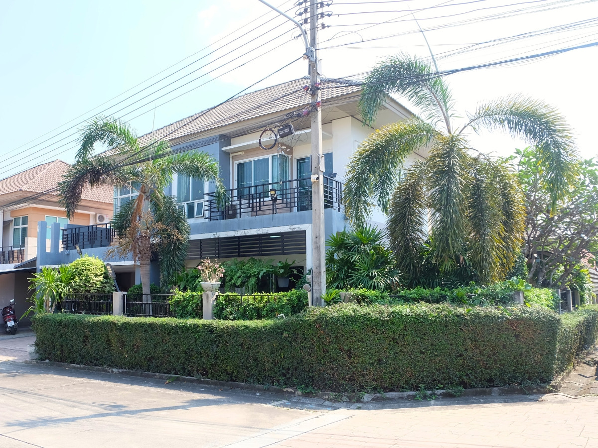 For SaleHouseSriracha Laem Chabang Ban Bueng : 92143 - Single house for sale, Laem Chabang (corner house)#near Kasetsart University. #Near Laem Chabang Port #Sriracha detached house #Baan Laem Chabang