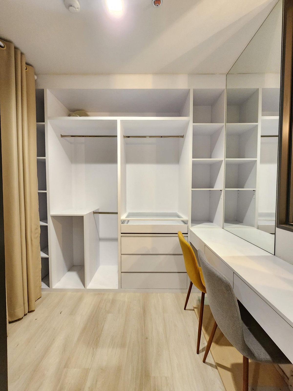 ขายคอนโดวิทยุ ชิดลม หลังสวน : ✨ GT15946 |  คอนโด Life One Wireless เดินทางสะดวก ใกล้รถไฟฟ้าบีทีเอส พร้อมขาย!!