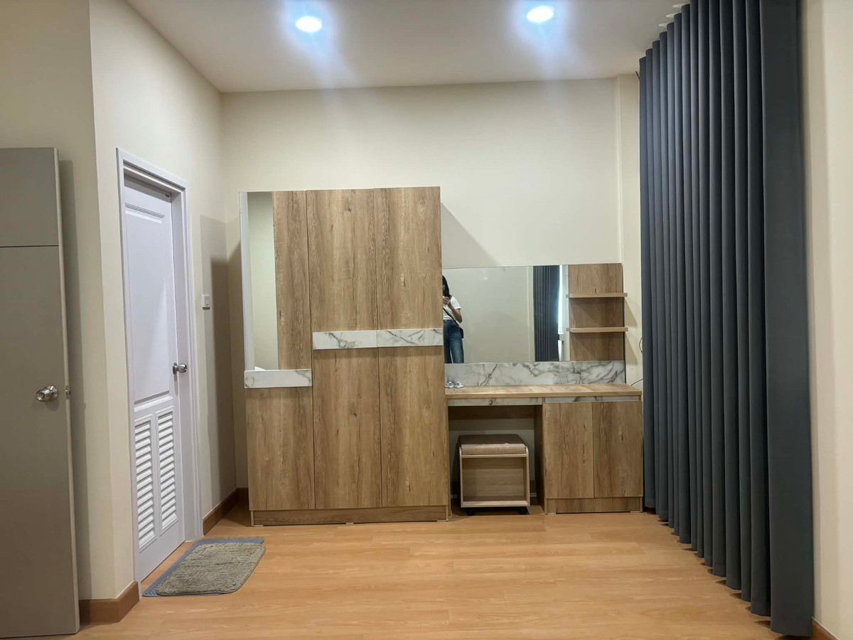 ให้เช่าทาวน์โฮมขอนแก่น : บ้านให้เช่า ติดโรงพยาบาลราชพฤษ์ ขอแก่น