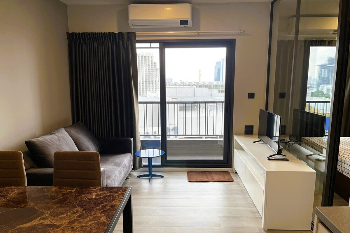 For SaleCondoRama3 (Riverside),Satupadit : 🔥 Sale with tenant !! River View, high floor 14++, East Facing, Good location !!🔥 Code C20260200032..........The Key Rama 3, 1 bedroom, 1 bathroom, furnished, Special Deal!!📣📣
