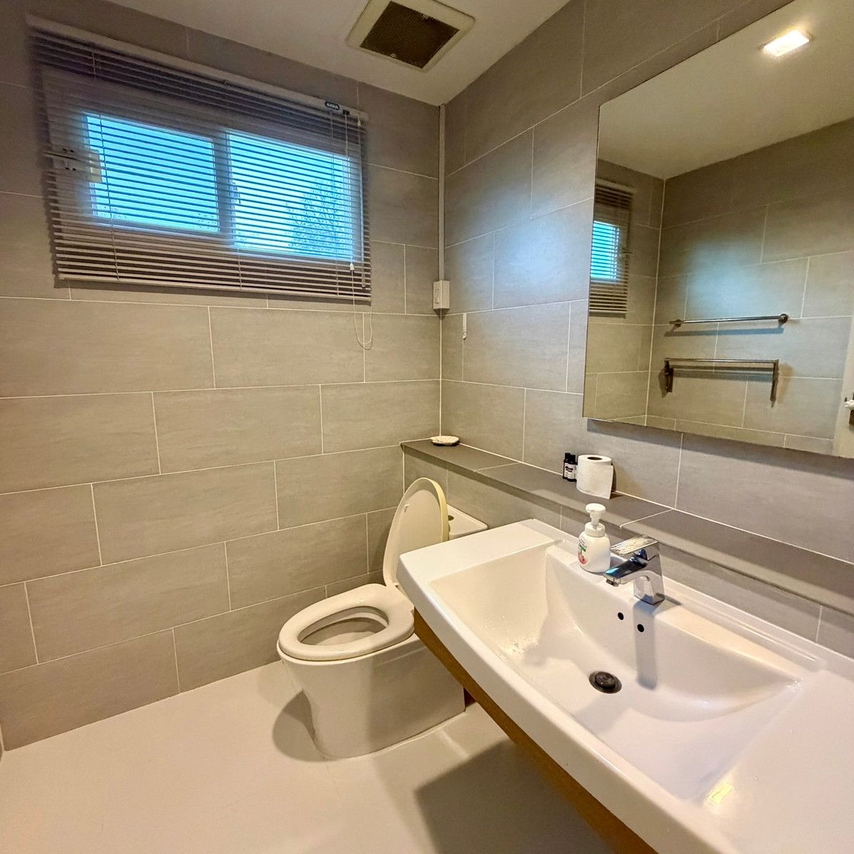 HousePinklao, Charansanitwong : For sale | Rent: Casa Legend Ratchaphruek Pinklao 🏡 Corner house, next to the central garden, next to the lawn, 