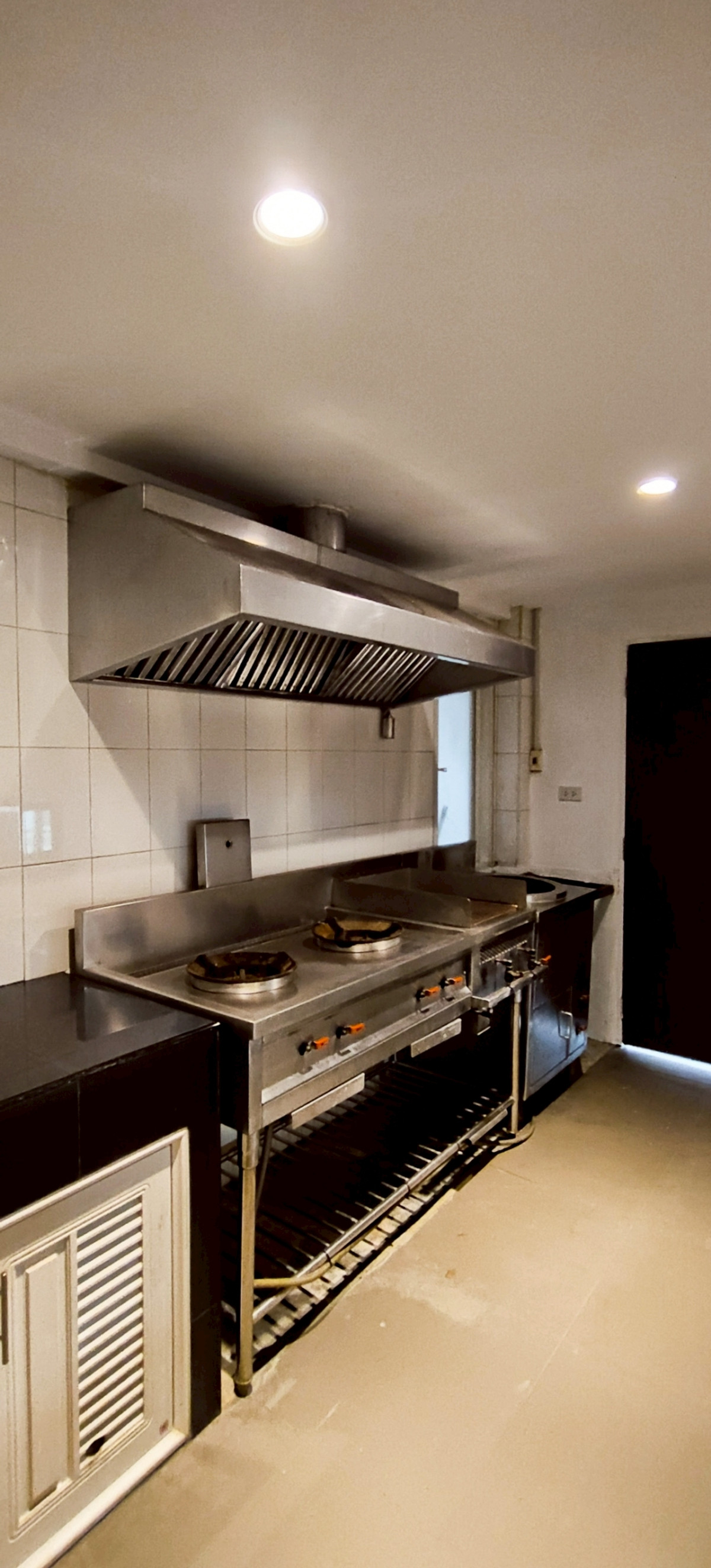 For SaleHome OfficeLadprao101, Happy Land, The Mall Bang Kapi : Townhome Rama 9 Soi 11 / 3 Bedrooms (For Sale), Townhome Rama 9 Soi 11 / 3 Bedrooms (FOR SALE) BZD141