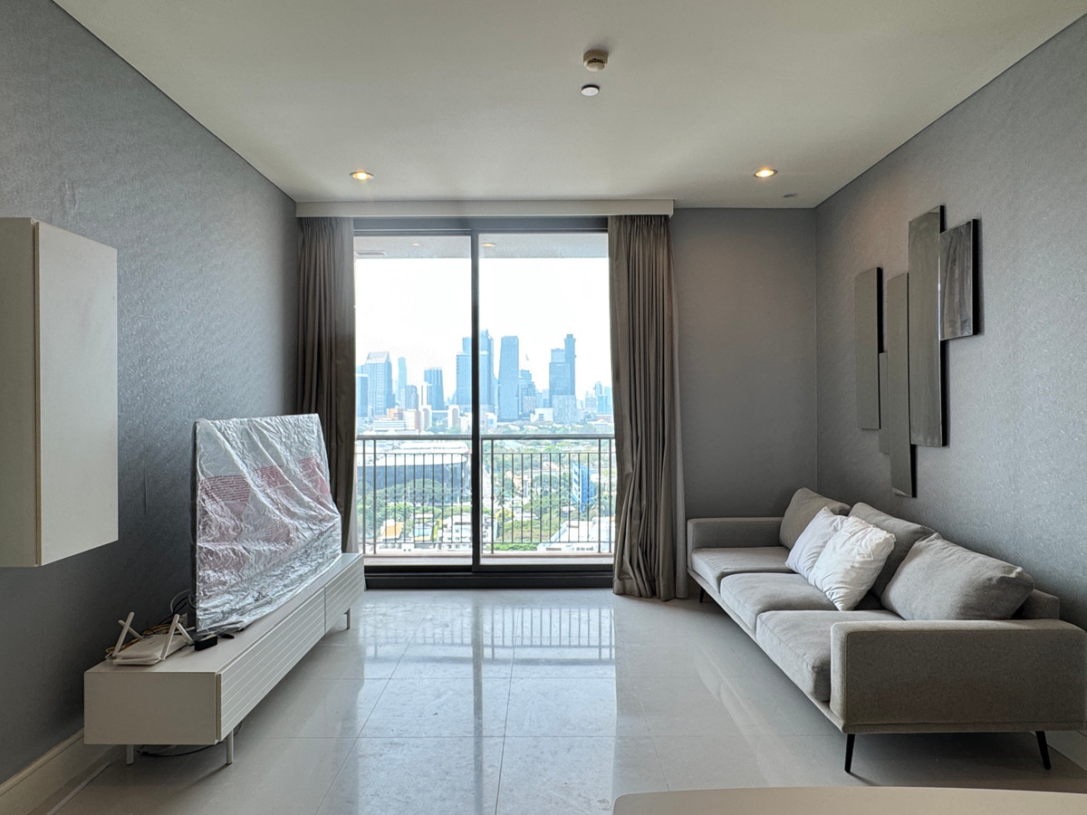 ให้เช่าคอนโดสุขุมวิท อโศก ทองหล่อ : 🏢ให้เช่าคอนโดย่านสุขุมวิท ที่คอนโด Aguston Sukhumvit 22  3  ห้องนอน  ใกล้BTS พร้อมพงษ์ ใกล้ห้างเอ็มสเฟียร์/ห้างเอ็มโพเรียม 