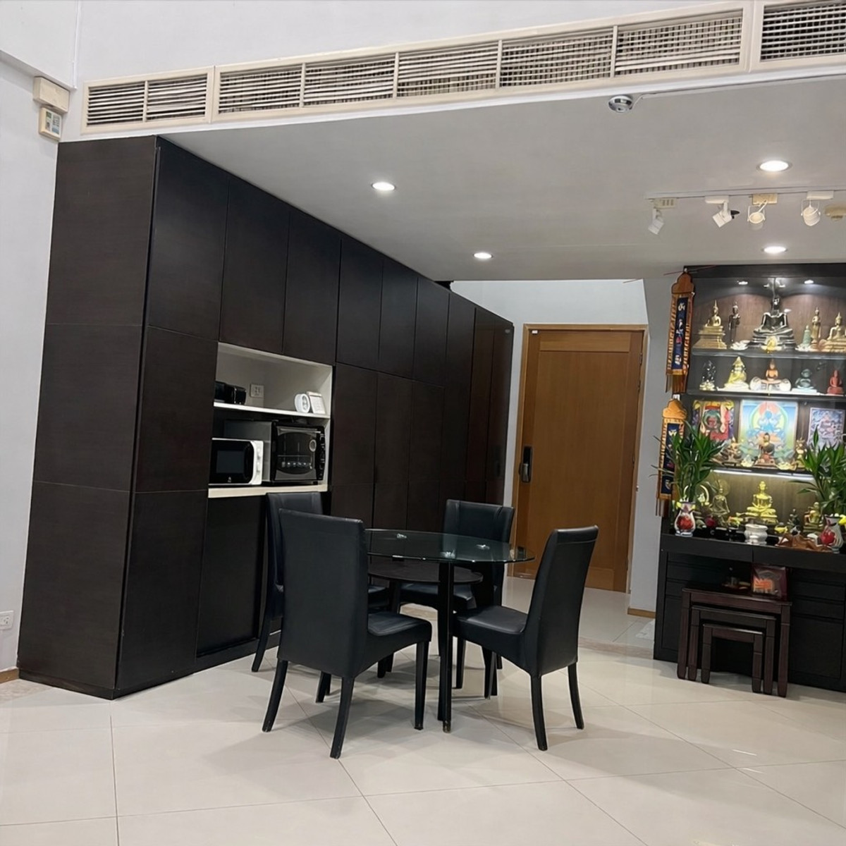 For RentCondoSathorn, Narathiwat : For rent, The Empire Place, luxury condo, location Silom-Sathorn | Duplex 2 floors, like living in a single house.