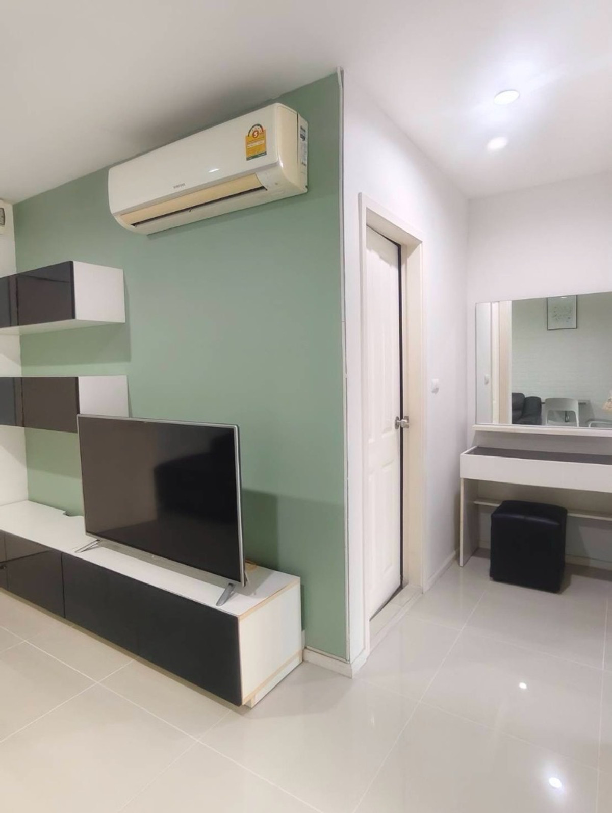 ให้เช่าคอนโดพระราม 9 เพชรบุรีตัดใหม่ RCA : ให้เช่า Aspire Rama 9 ☎️ 0912322009