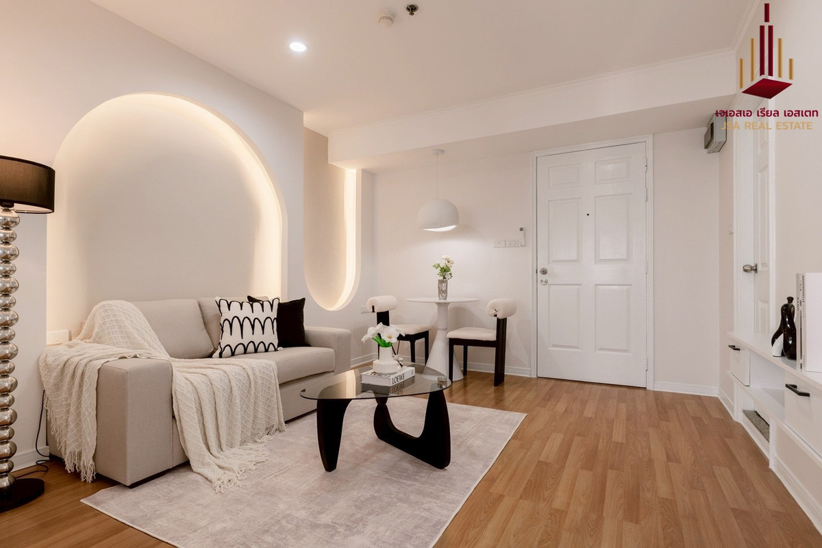 For SaleCondoSapankwai,Jatujak : ✨ For Sale: Lumpini Place Phahol - SaphankhwaiCondo ✨ 💰 Only 3,190,000 THB