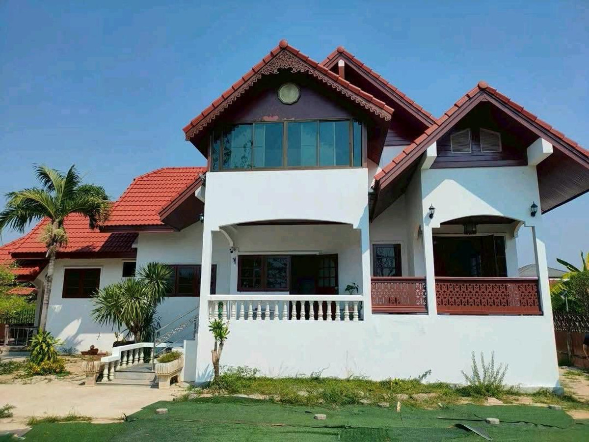 ให้เช่าบ้านปิ่นเกล้า จรัญสนิทวงศ์ : ให้เช่า บ้านเดี่ยวหลังใหญ่ ที่ดิน 185 ตร.ว. ใกล้ตลาดคลองลัดมะยม ทำลดี เข้าออกสะดวก