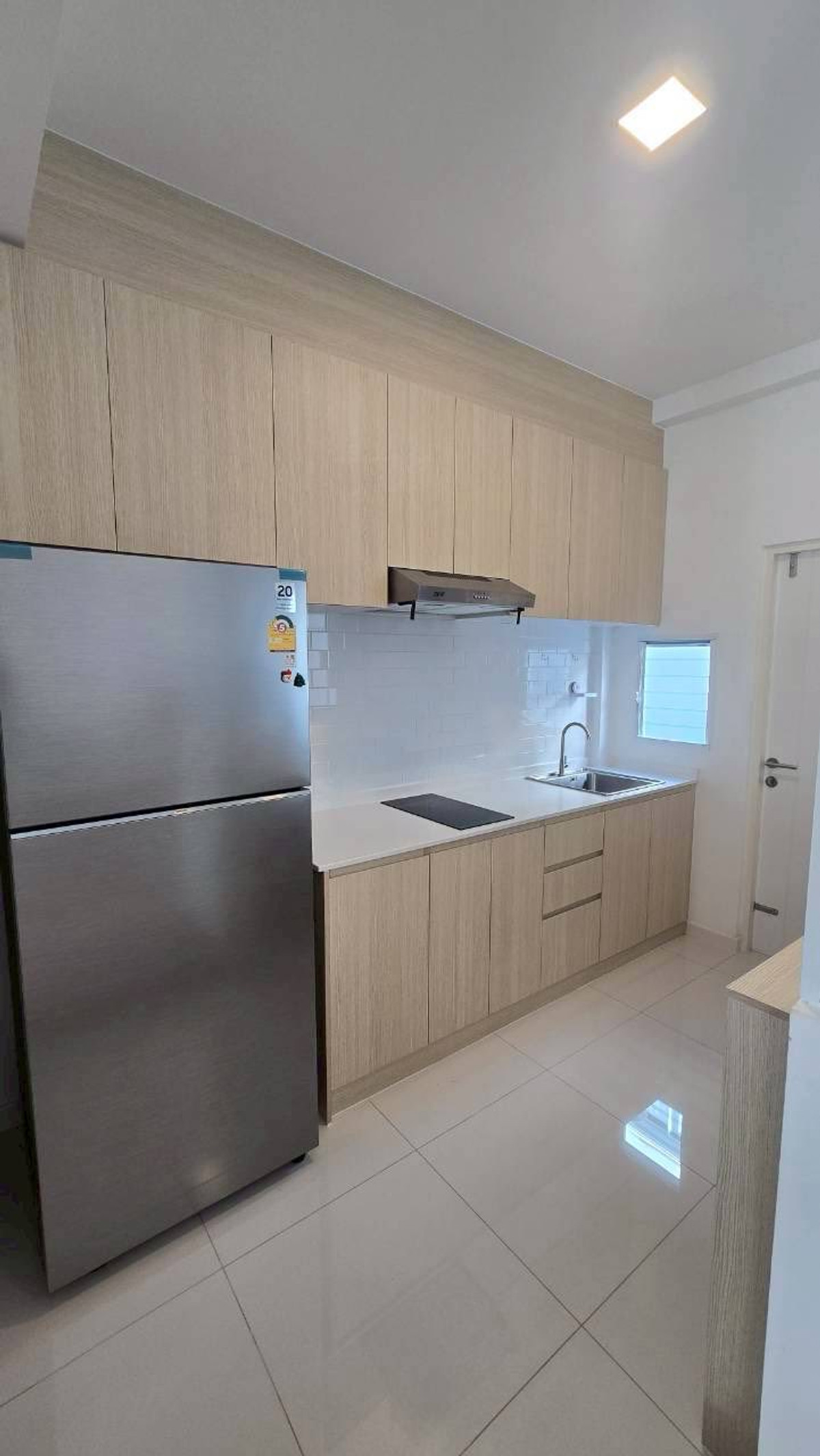 ให้เช่าทาวน์โฮมบางนา แบริ่ง ลาซาล : For rent!! ทาวน์โฮม 2 ชั้น ใกล้เมกะ | Indy Bangna-Ramkhamhaeng 2 | โครงการจาก  Land & Houses แต่งครบพร้อมเข้าอยู่
