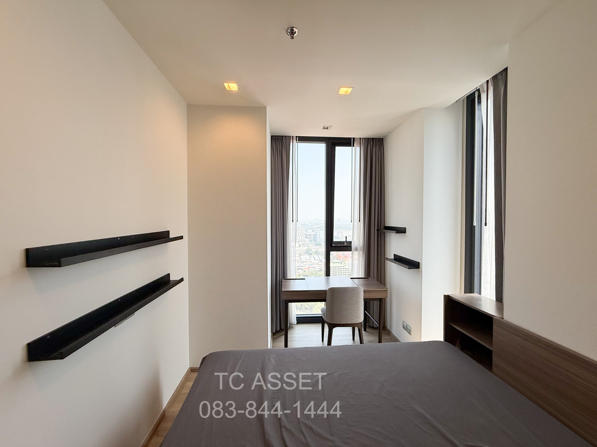 ให้เช่าคอนโดสะพานควาย จตุจักร : 🔥 𝐅𝐨𝐫 𝐑𝐞𝐧𝐭!  𝐓𝐡𝐞 𝐋𝐢𝐧𝐞 𝐏𝐡𝐚𝐡𝐨𝐧-𝐏𝐫𝐚𝐝𝐢𝐩𝐚𝐭! 𝟐 ห้องนอน 𝟓𝟐.𝟔𝟔 ตรม ชั้น 𝟑𝟎+ ทิศเหนือ แต่งครบ🔥 เพียง 𝟑𝟎,𝟎𝟎𝟎 บาท! 