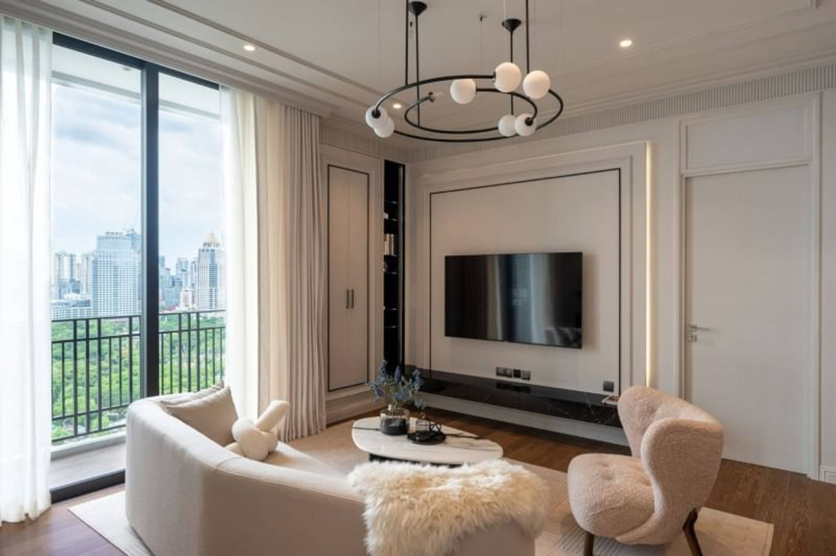 For RentCondoWitthayu, Chidlom, Langsuan, Ploenchit : Urgent for rent! Muniq Langsuan, luxury condo in Langsuan, 3 bedrooms,ready to move in.