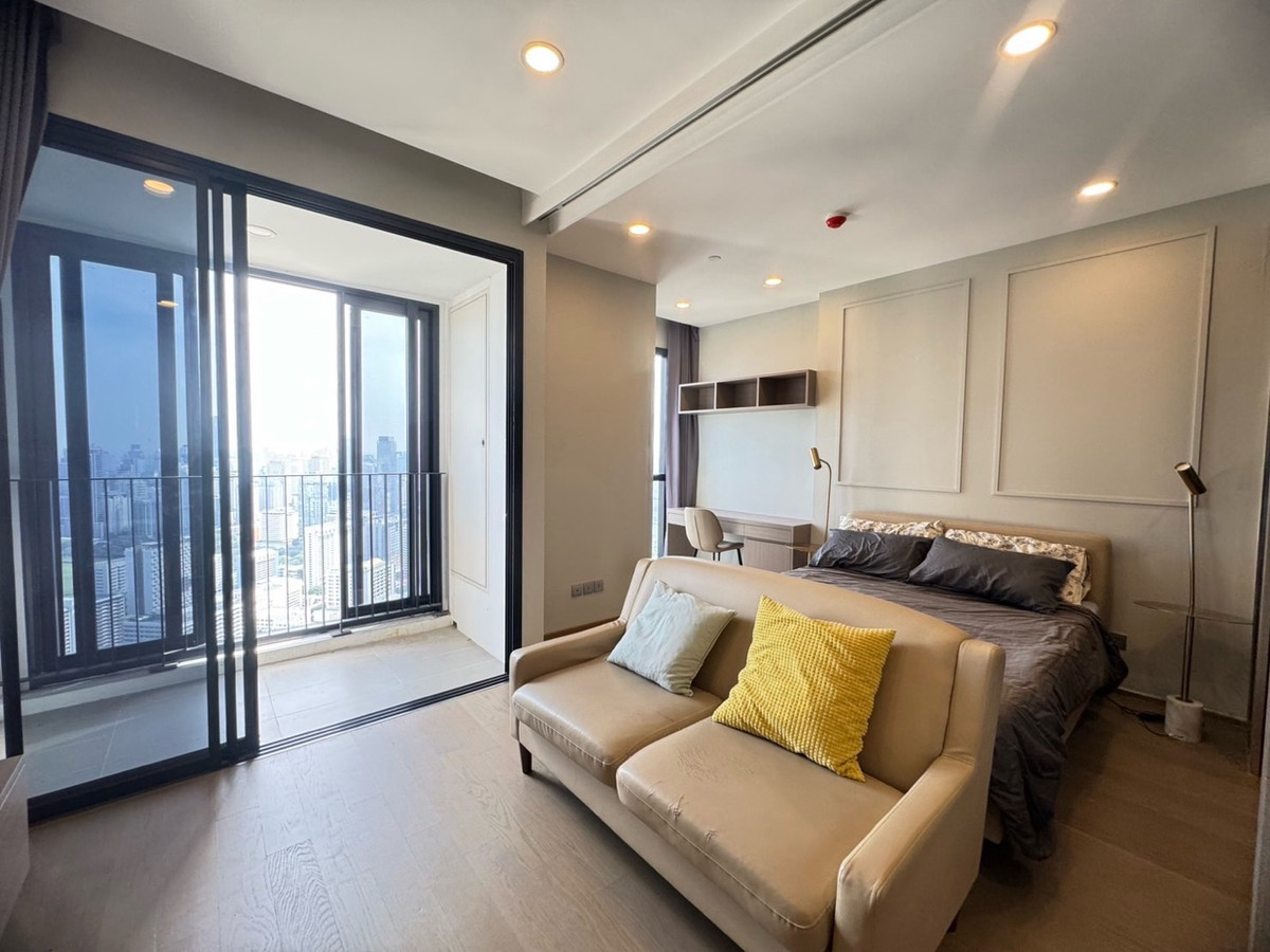 ให้เช่าคอนโดสยาม จุฬา สามย่าน : Condo for Rent at Ashton Chula-Silom ✨
1Bed 34sq.m High floor with great views
💰 Rental price: 28,000 THB/month
📞Phat 064-642-8664
📞Nui 094-624-2014