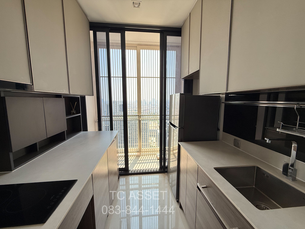 ให้เช่าคอนโดสะพานควาย จตุจักร : 🔥 𝐅𝐨𝐫 𝐑𝐞𝐧𝐭!  𝐓𝐡𝐞 𝐋𝐢𝐧𝐞 𝐏𝐡𝐚𝐡𝐨𝐧-𝐏𝐫𝐚𝐝𝐢𝐩𝐚𝐭! 𝟐 ห้องนอน 𝟓𝟐.𝟔𝟔 ตรม ชั้น 𝟑𝟎+ ทิศเหนือ แต่งครบ🔥 เพียง 𝟑𝟎,𝟎𝟎𝟎 บาท! 