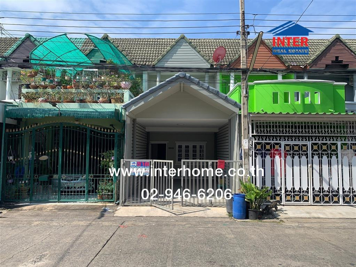 For SaleTownhomeNawamin, Ramindra : 2-story townhouse, 17 sq m, Ban Manorom Village 4, along Khlong Song, near Fashion Island. Soi Liap Khlong Song 19 Along Khlong Song Road, Khubon Road, Ramintra Road, Khlong Sam Wa District, Bangkok