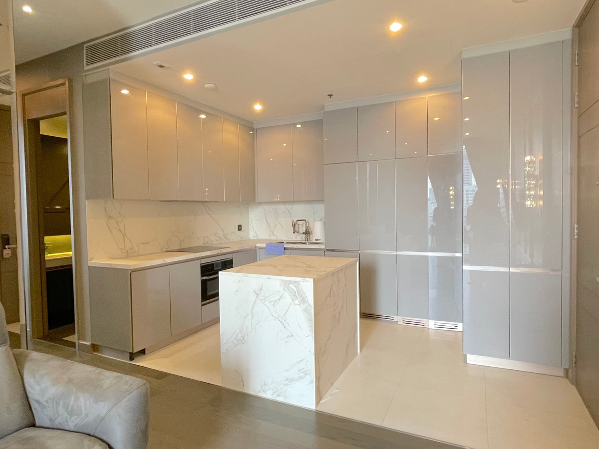 ให้เช่าคอนโดพระราม 9 เพชรบุรีตัดใหม่ RCA : 🔥 ปล่อยเช่าด่วน 🔥 ห้องสวย วิวดี  ห้องมุม แต่งครบ โครงการสุดฮอต   พร้อมย้ายเข้าห้องสุดท้าย  Call : 0619824959 Line ID :  elegant.289