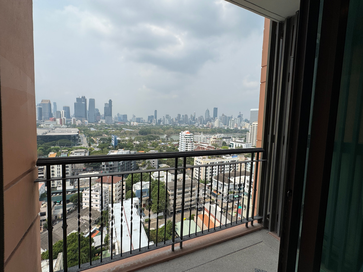 ให้เช่าคอนโดสุขุมวิท อโศก ทองหล่อ : 🏢ให้เช่าคอนโดย่านสุขุมวิท ที่คอนโด Aguston Sukhumvit 22  3  ห้องนอน  ใกล้BTS พร้อมพงษ์ ใกล้ห้างเอ็มสเฟียร์/ห้างเอ็มโพเรียม 