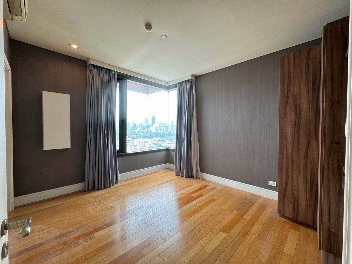 ให้เช่าคอนโดสุขุมวิท อโศก ทองหล่อ : 🏢ให้เช่าคอนโดย่านสุขุมวิท ที่คอนโด Aguston Sukhumvit 22  3  ห้องนอน  ใกล้BTS พร้อมพงษ์ ใกล้ห้างเอ็มสเฟียร์/ห้างเอ็มโพเรียม 