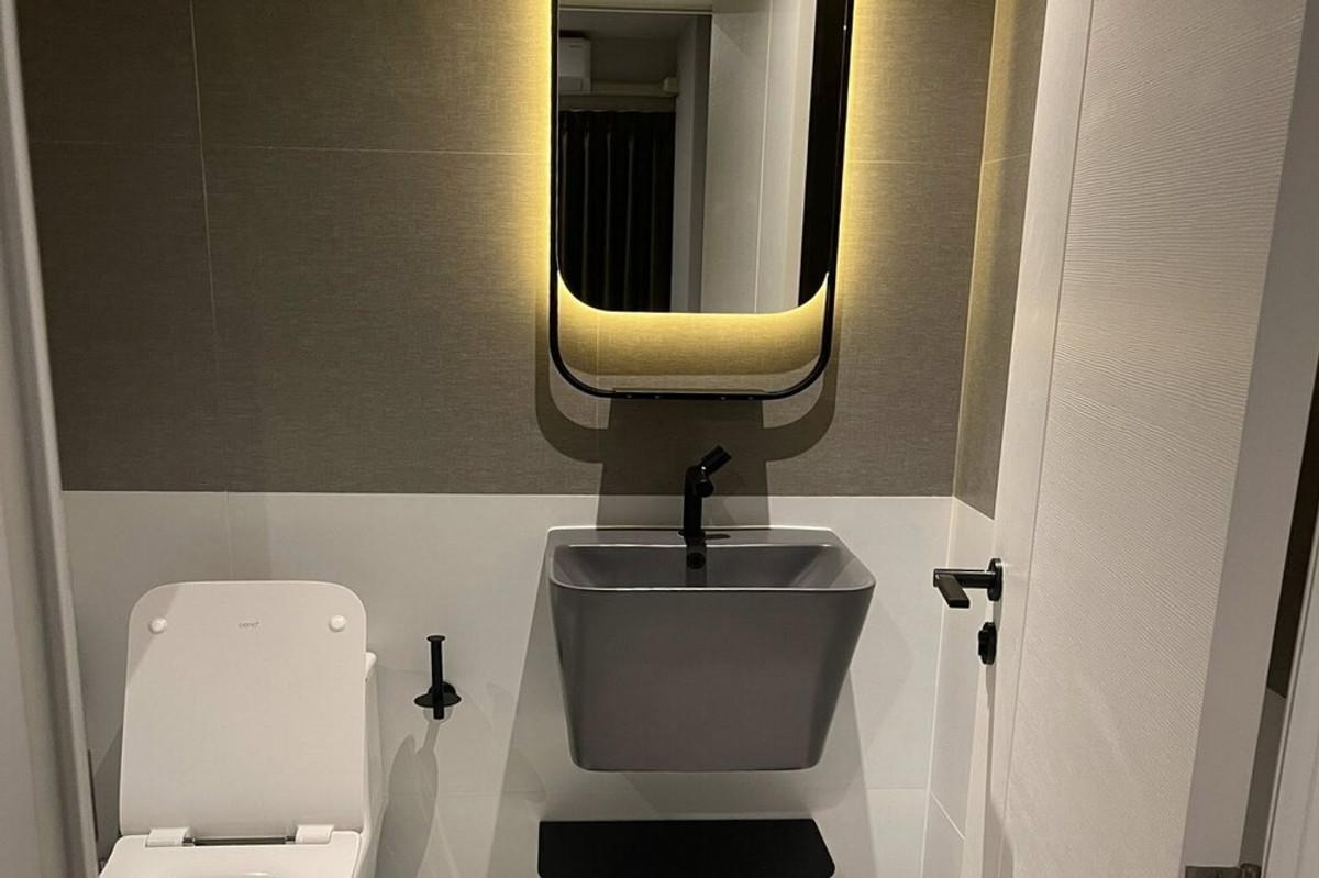 For SaleCondoRama3 (Riverside),Satupadit : 🔥 Sale with tenant !! River View, high floor 14++, East Facing, Good location !!🔥 Code C20260200032..........The Key Rama 3, 1 bedroom, 1 bathroom, furnished, Special Deal!!📣📣