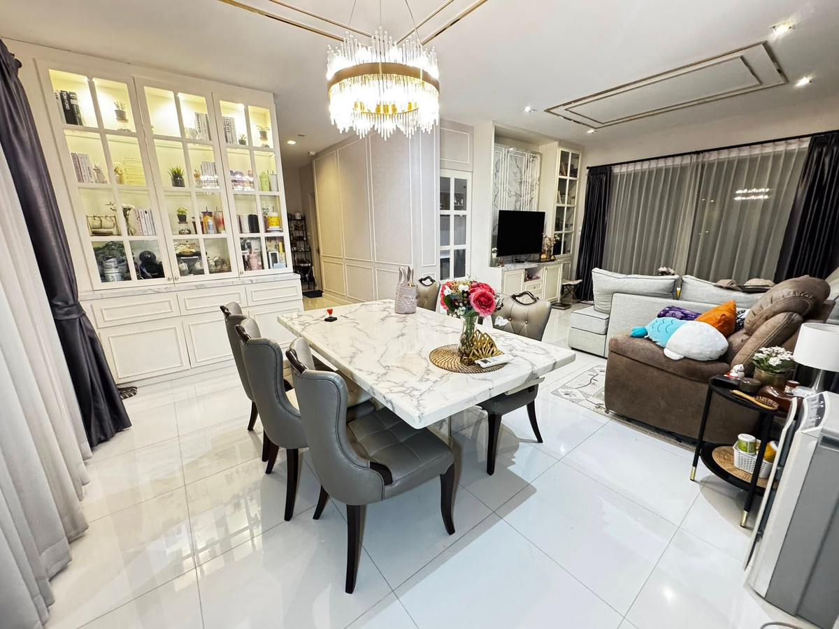 HousePattanakan, Srinakarin : Bangkok Boulevard Rama 9 / 4 bedrooms (sale and rent), Bangkok Boulevard Rama 9 / 4 Bedrooms (SALE & AVAILABLE) BZD140