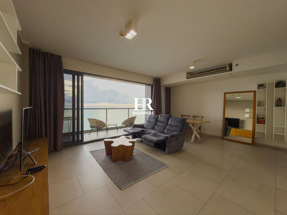 For SaleCondoPattaya, Bangsaen, Chonburi : Foreign Quota | Zire Wongamat | 2 Bedrooms 100 sqm. | Spacious High-Floor Unit with Sea View in Wongamat