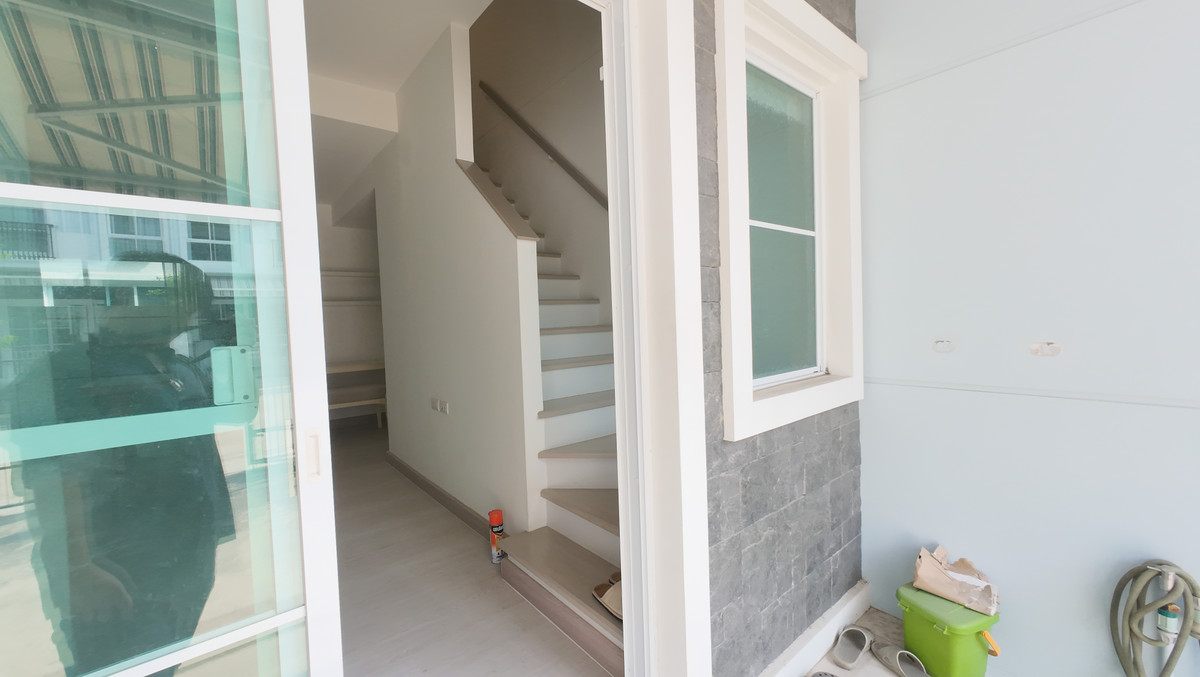 For SaleTownhomeBangna, Bearing, Lasalle : Indy 4 Mega Bangna, ready-to-use house in a potential location. Travel in and out easily Quality projects