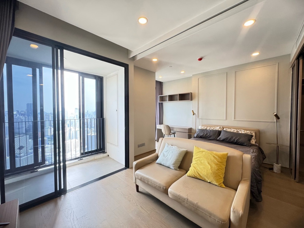 For RentCondoSiam Paragon ,Chulalongkorn,Samyan : Condo for Rent at Ashton Chula-Silom ✨
1Bed 34sq.m High floor with great views
💰 Rental price: 28,000 THB/month
📞Phat 064-642-8664
📞Nui 094-624-2014